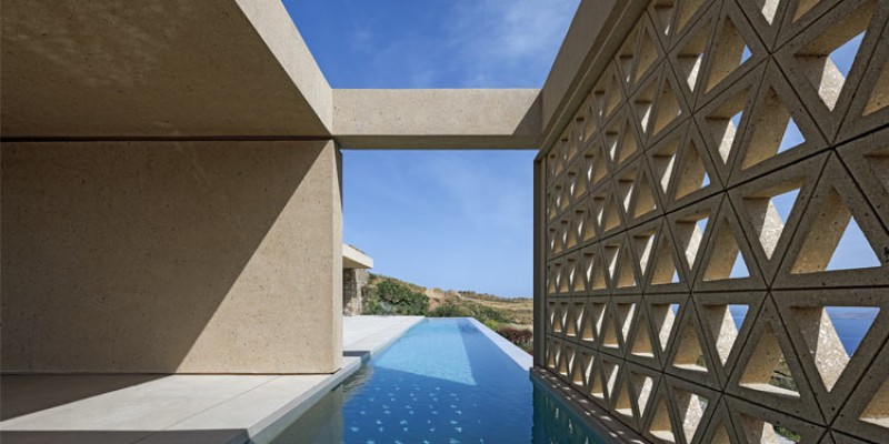 The Slot House - Caved house in Tinos